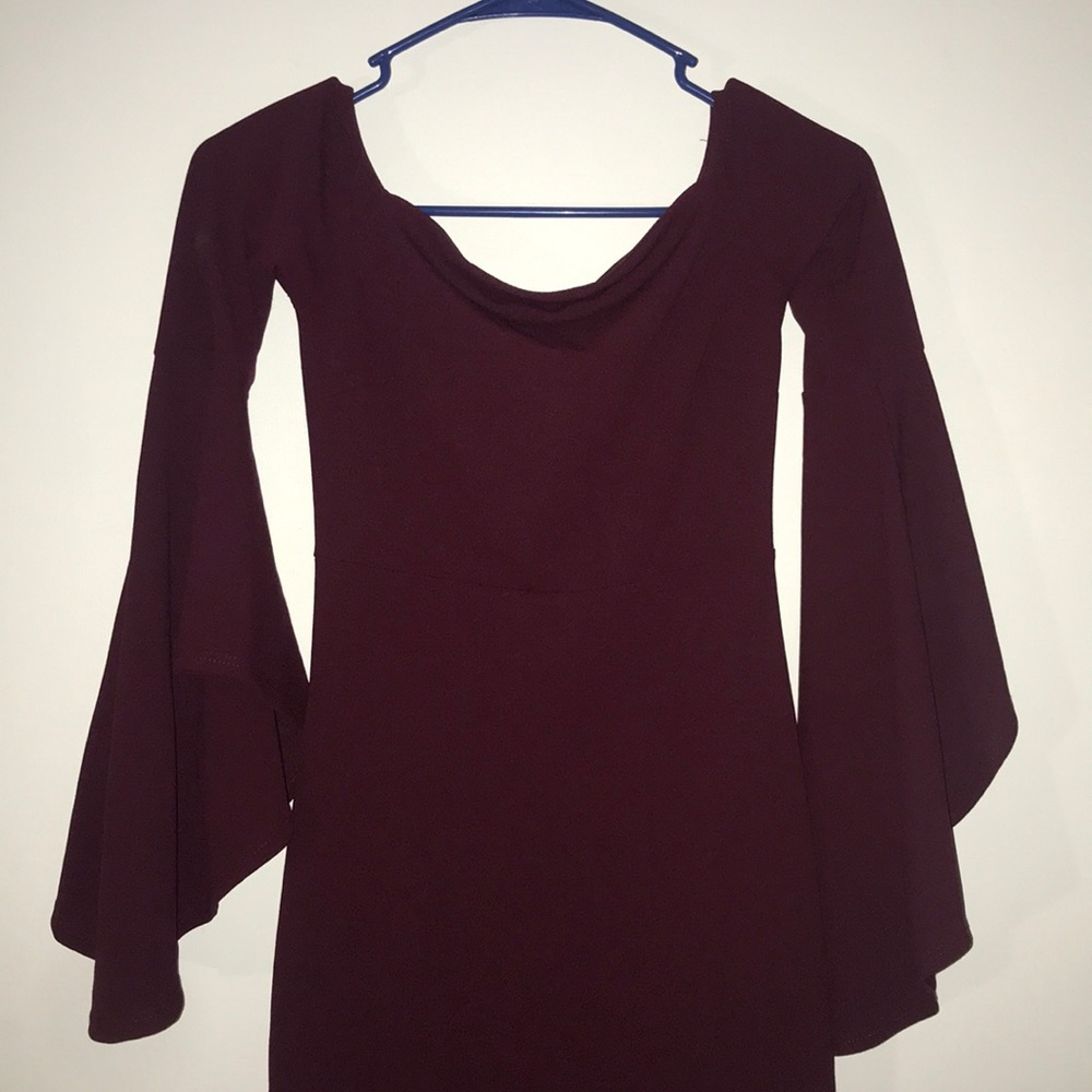Windsor Long sleeve burgundy dress